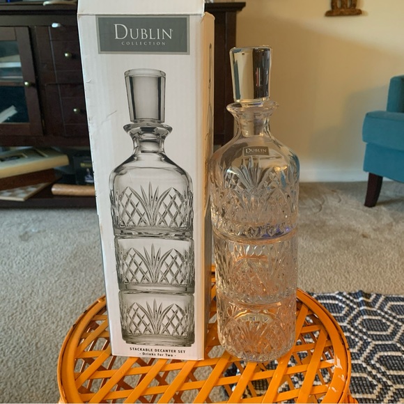 Godinger Stackable Whiskey Decanter and Glasses Dublin 3 pc set - Picture 7 of 7